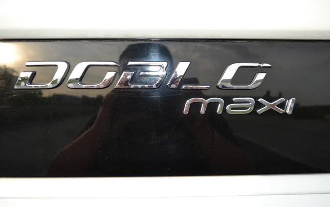 Fiat Doblo cena 39900 przebieg: 312000, rok produkcji 2017 z Mosina małe 497